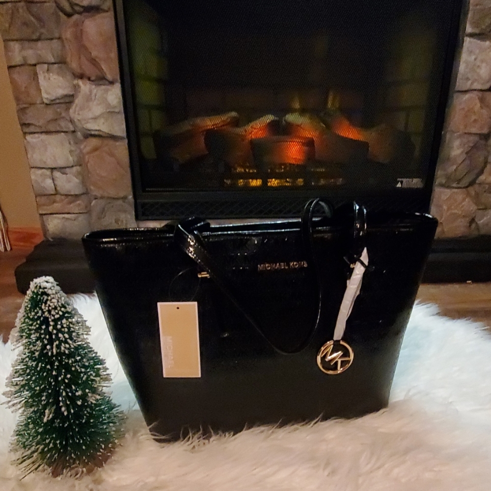 Michael Kors midsize tote